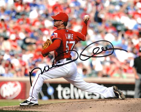 AUTOGRAPHED MARK LOWE photo  Texas Rangers