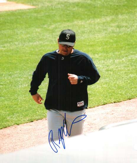 AUTOGRAPHED RAFAEL CHAVEZ Seattle Mariners Photo