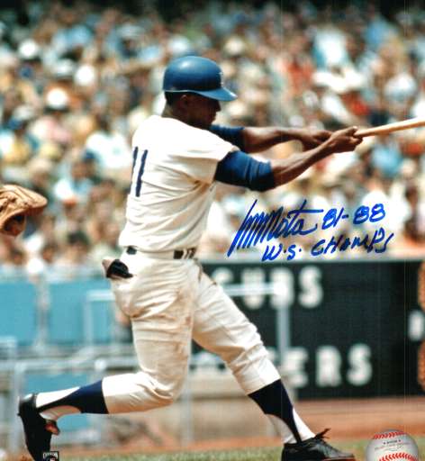 AUTOGRAPHED MANNY MOTA "81-88 WS Champs" 8x10 Los Angeles Dodgers photo