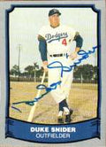 Signed DUKE SNIDER Pacific Legends Card