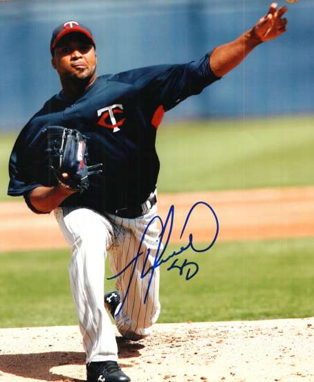 AUTOGRAPHED FRANCISCO LIRIANO-  Minnesota Twins photo