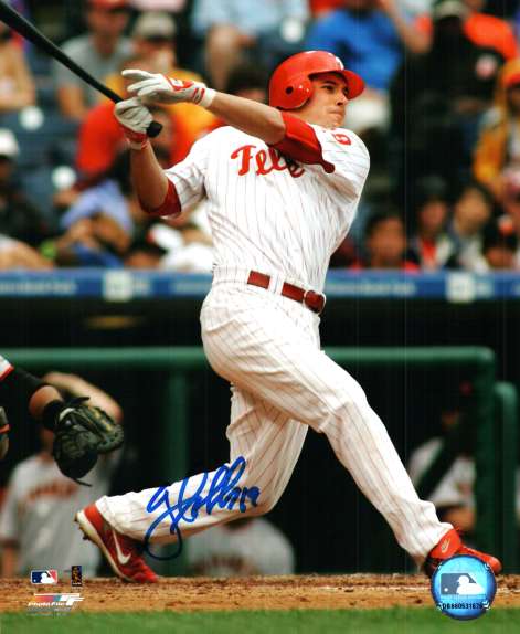 AUTOGRAPHED GREG DOBBS 8X10 photo  Philadelphia Phillies