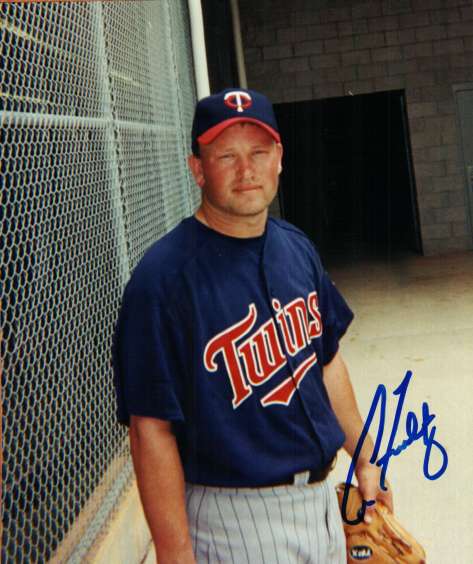 AUTOGRAPHED AARON FULTZ -  Minnesota Twins photo