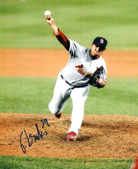 AUTOGRAPHED FERNANDO SALAS 8x10 St. Louis Cardinals photo