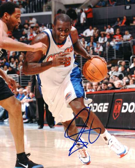 Autographed TIM THOMAS Los Angeles Clippers Photo