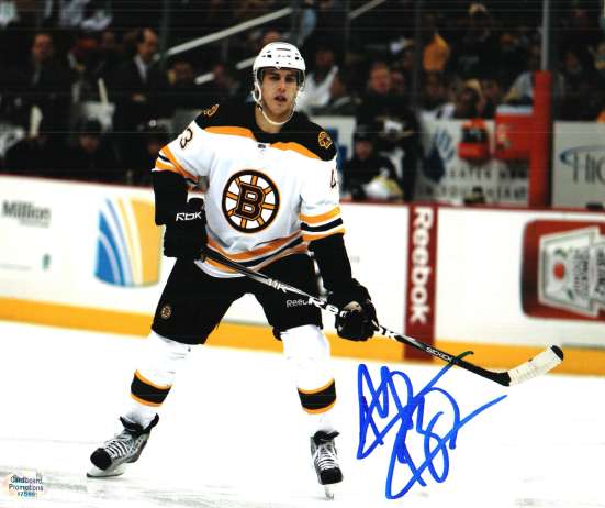 Autographed MATT BARTKOWSKI Boston Bruins  Photo