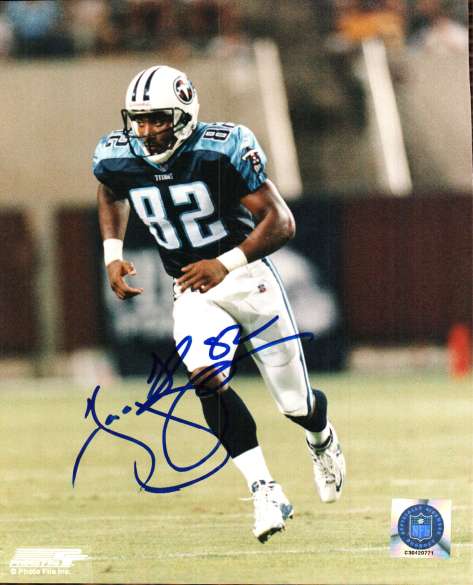 Autographed YANCEY THIGPEN 8X10 Tennessee Titans  photo