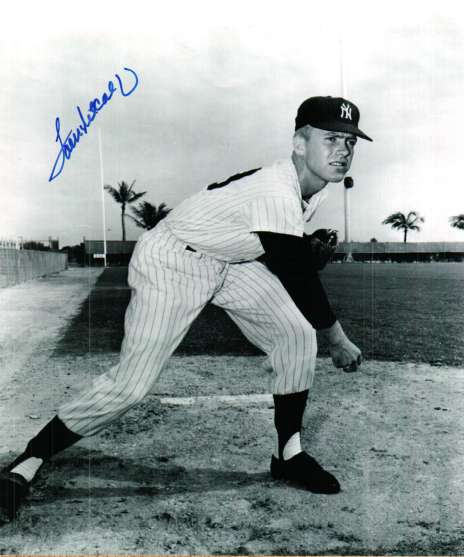 AUTOGRAPHED TOM METCALF photo  New York Yankees