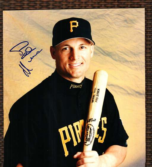 AUTOGRAPHED  photo PAT MEARES - Pittsburgh Pirates