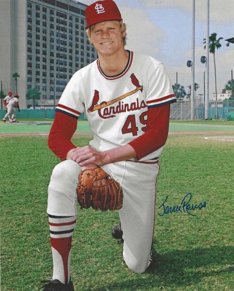 AUTOGRAPHED JERRY REUSS 8X10 St. Louis Cardinals Photo