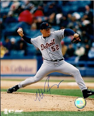 AUTOGRAPHED  photo MATT RONEY Detroit Tigers