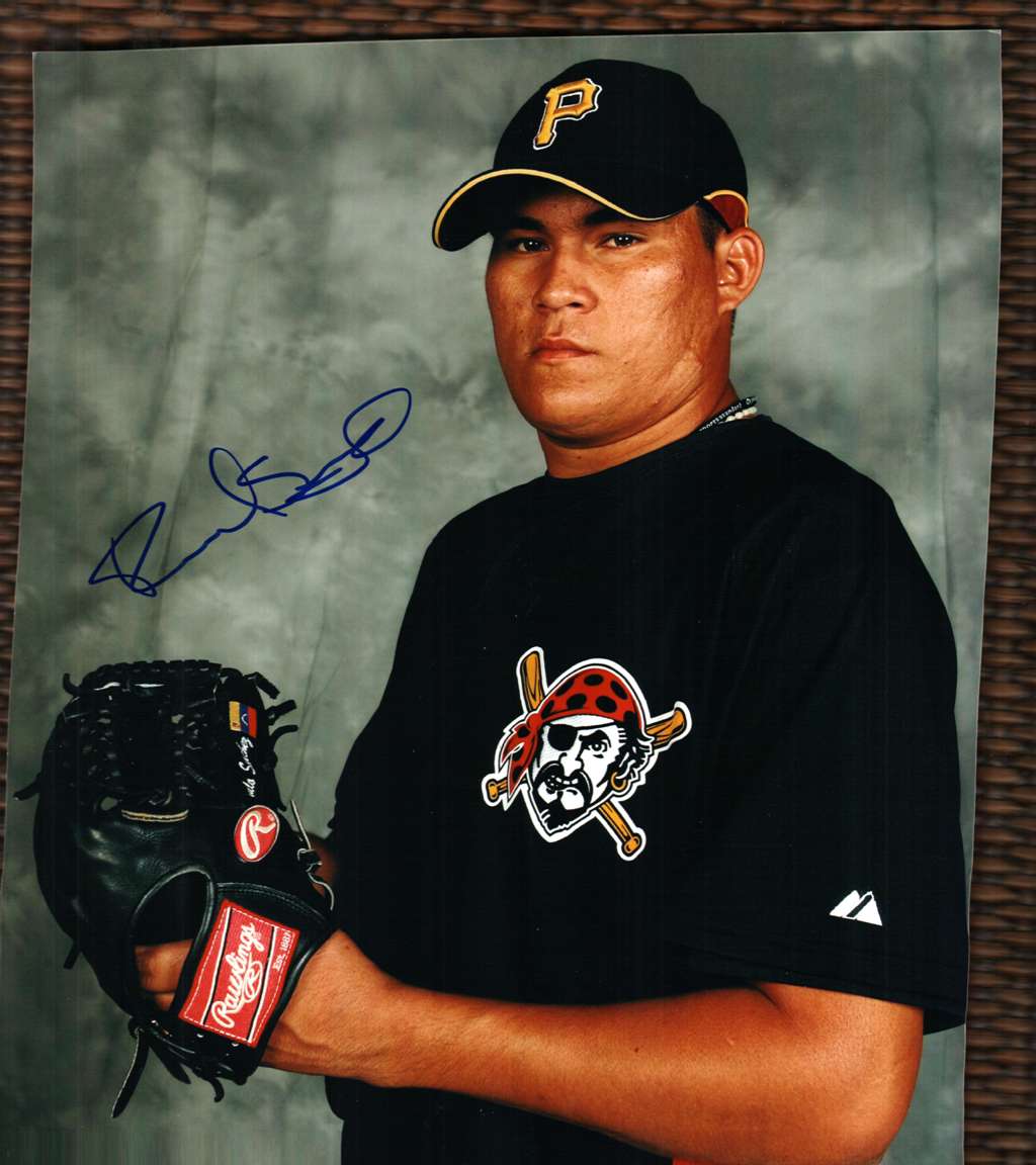 AUTOGRAPHED  photo RAMALO SANCHEZ - Pittsburgh Pirates