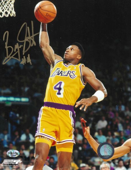 Autographed BYRON SCOTT 8X10 Los Angeles Lakers Photo
