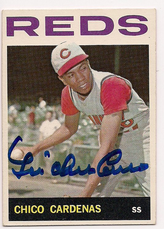 Autographed LEO CARDENAS 1964 Topps Card