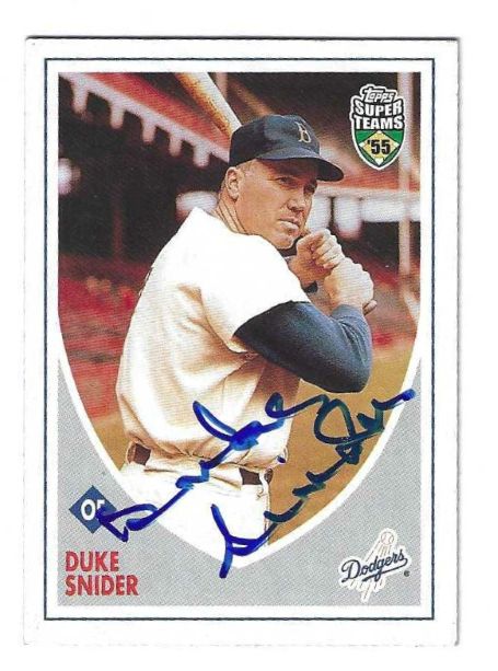 Autographed DUKE SNIDER Brooklyn Dodgers 2002 TOPPS SUPER TEAMS CARD