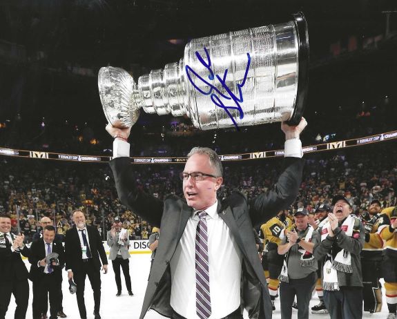 AUTOGRAPHED JOHN STEVENS 8X10 Vegas Golden Kinghts Photo