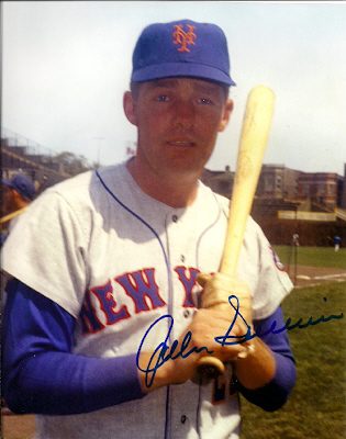 AUTOGRAPHED JOHN SULLIVAN 8X10 New York Mets photo