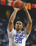 Autographed Daniel Orton Kentucky Wildcats 8x10 Photo