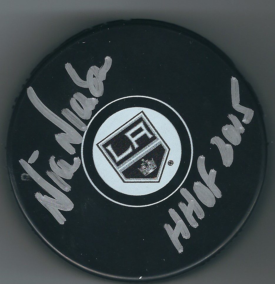 Autographed  NICK NICKSON Los Angeles Kings Hockey Puck