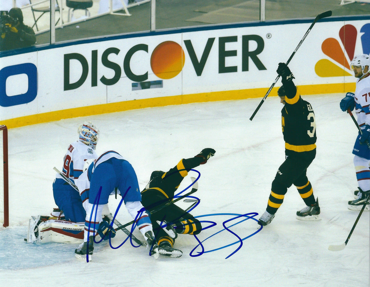 Autographed MATT BELESKEY 8X10 Boston Bruins  Photo