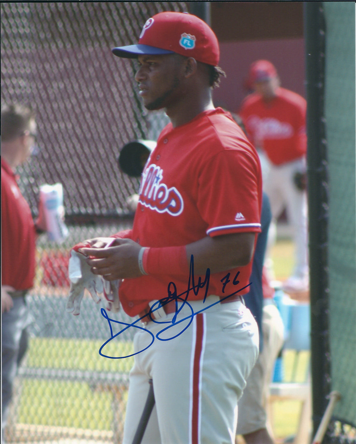 AUTOGRAPHED ANGELYNIS NINA 8X10 Philadelphia Phillies Photo