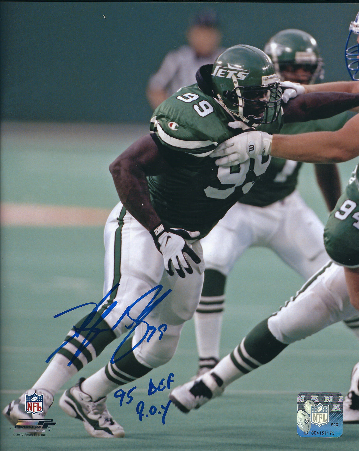 Autographed HUGH DOUGLAS 8X10 New York Jets photo