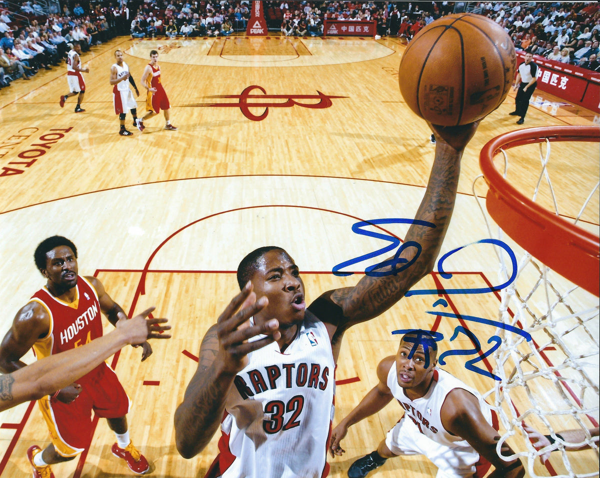 Autographed ED DAVIS 8X10 Toronto Raptors photo