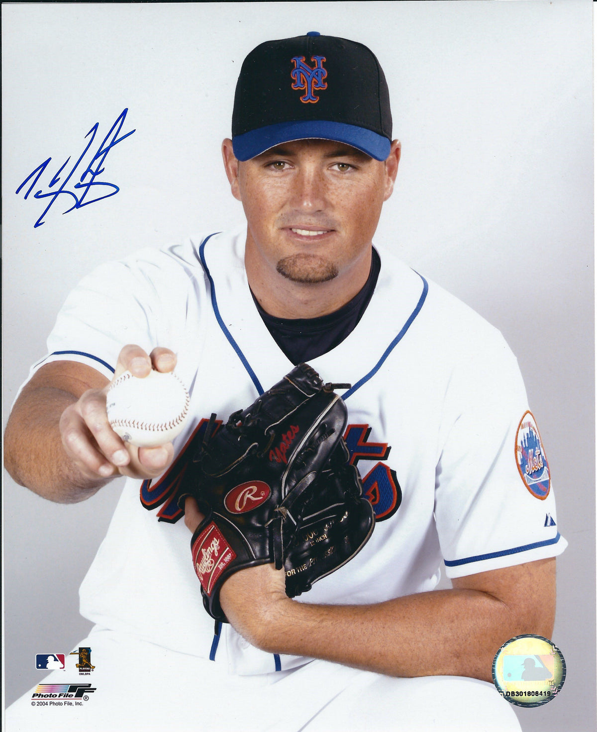 AUTOGRAPHED TYLER YATES New York Mets photo
