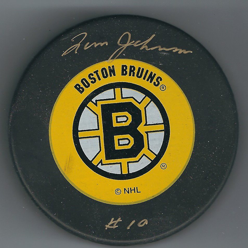 AUTOGRAPHED TOM JOHNSON Boston Bruins Puck