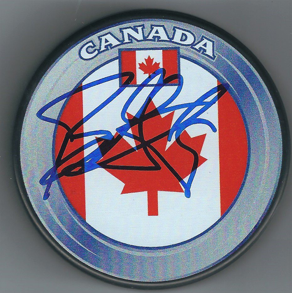 Autographed RYAN GETZLAF Team Canada Hockey Puck