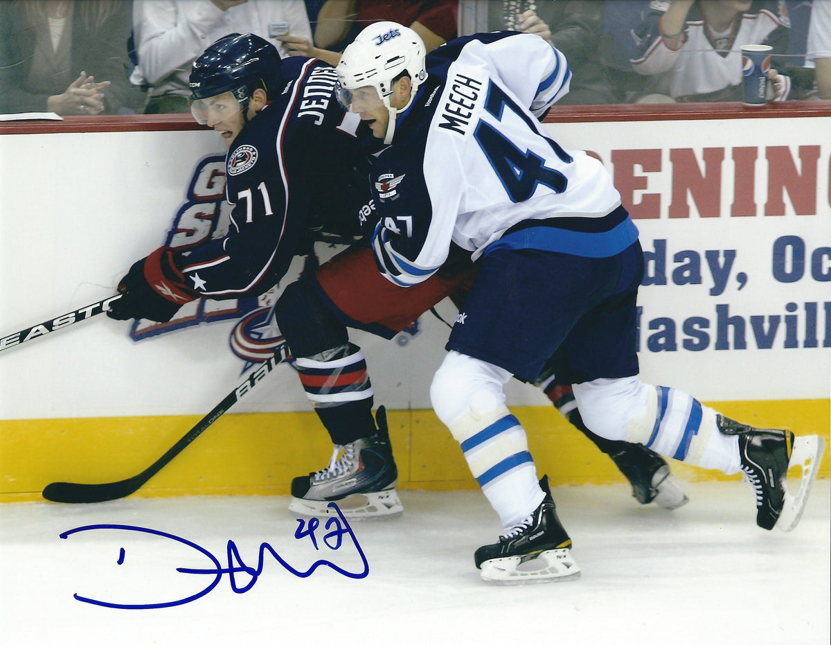 Autographed DEREK MEECH 8X10 Winnipeg Jets Photo