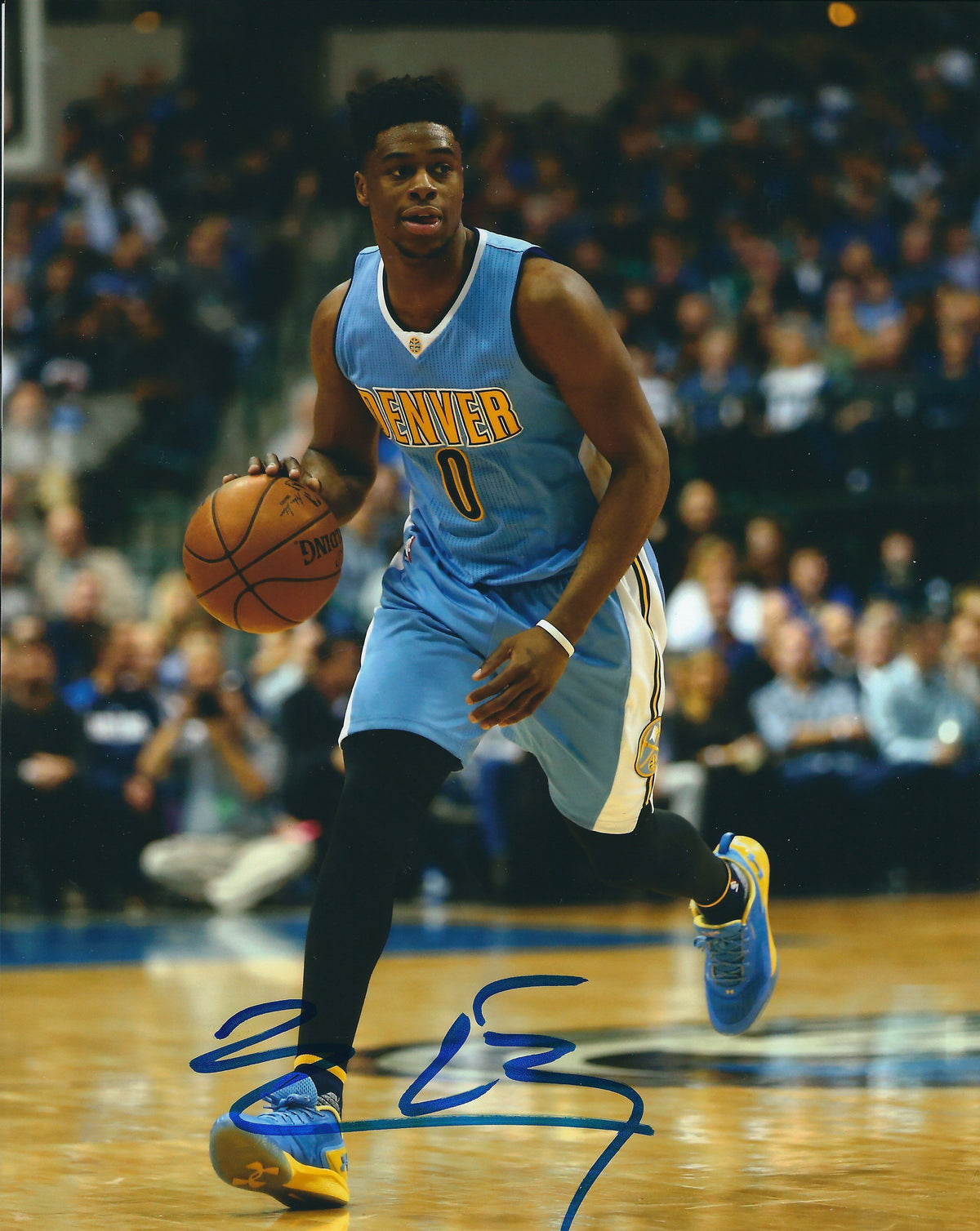 AUTOGRAPHED EMMANUEL MUDIAY 8X10 Denver Nuggets Photo