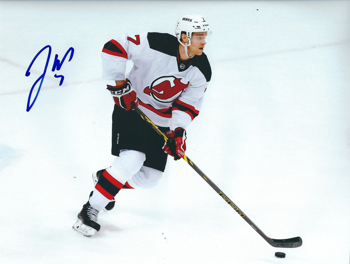 Autographed JONATHAN MERRILL 8X10 New Jersey Devils Photo
