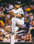 AUTOGRAPHED JUNIOR GUERRA  8X10 Chicago White Sox Photo