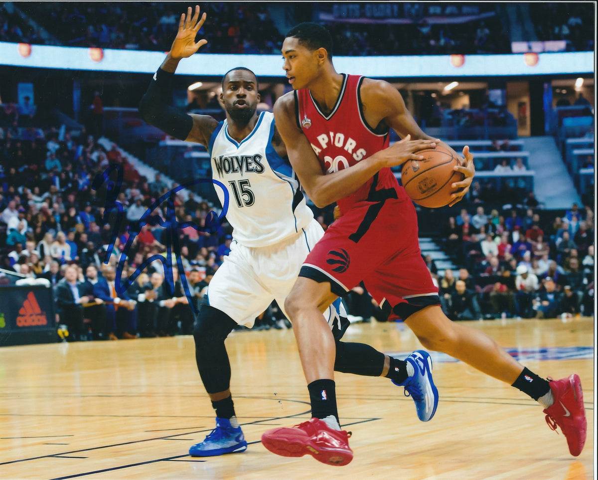Autographed BRUNO CABOCLO 8x10 Toronto Raptors photo