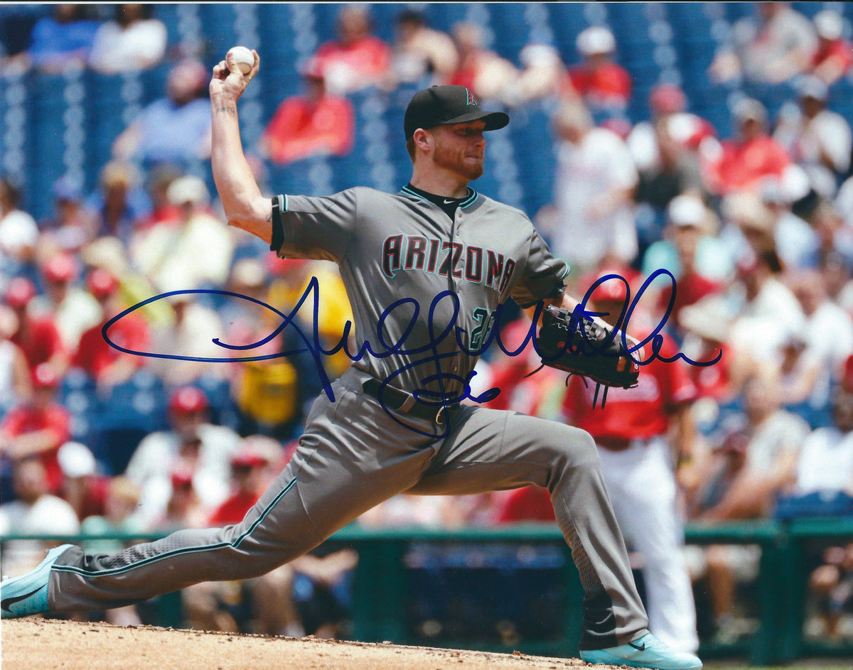 Autographed SHELBY MILLER 8X10 Arizona Diamondbacks Photo