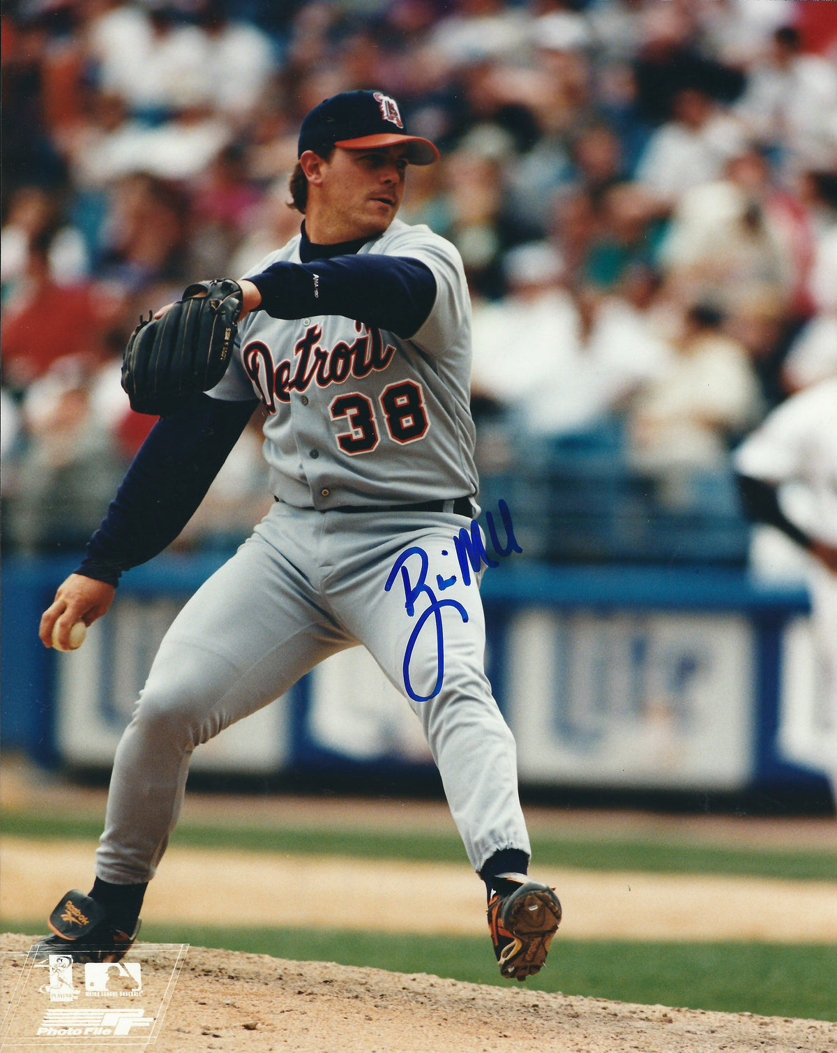 AUTOGRAPHED  BRIAN MOEHLER 8X10 Detroit Tigers Photo