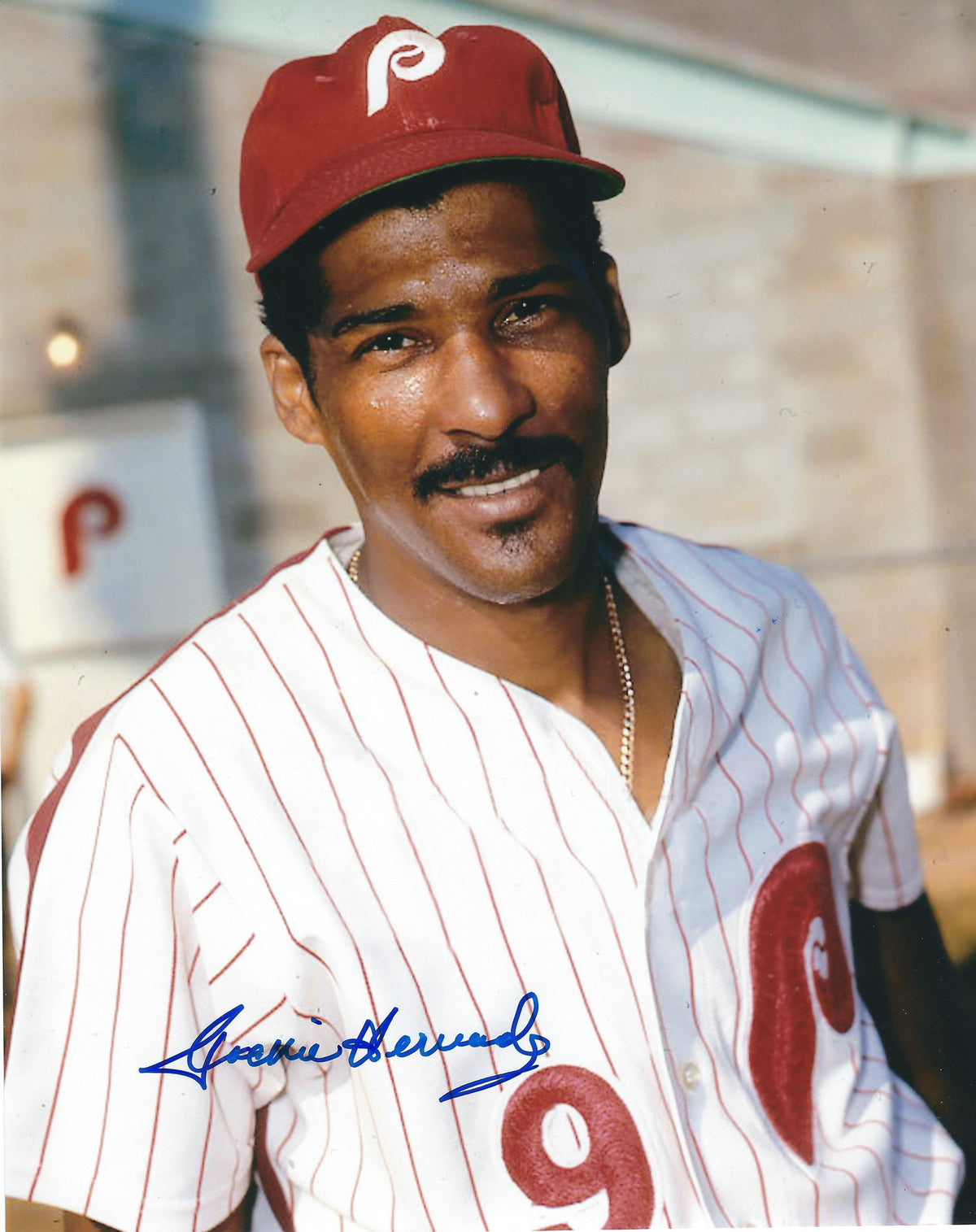 AUTOGRAPHED JACKIE HERNANDEZ 8X10 Philadelphia Phillies Photo