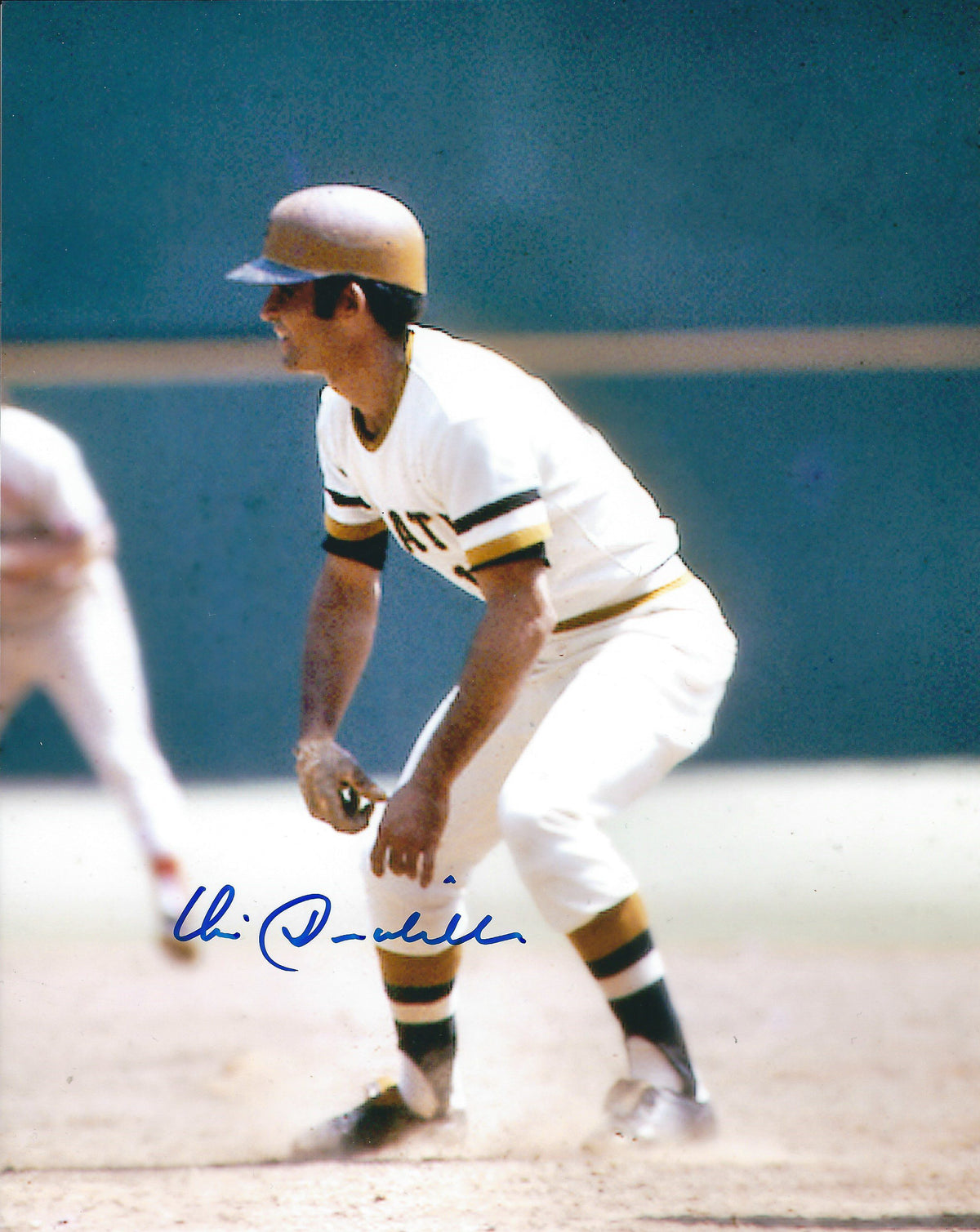 Autographed VIC DAVALILLO 8X10 Pittsburgh Pirates Photo