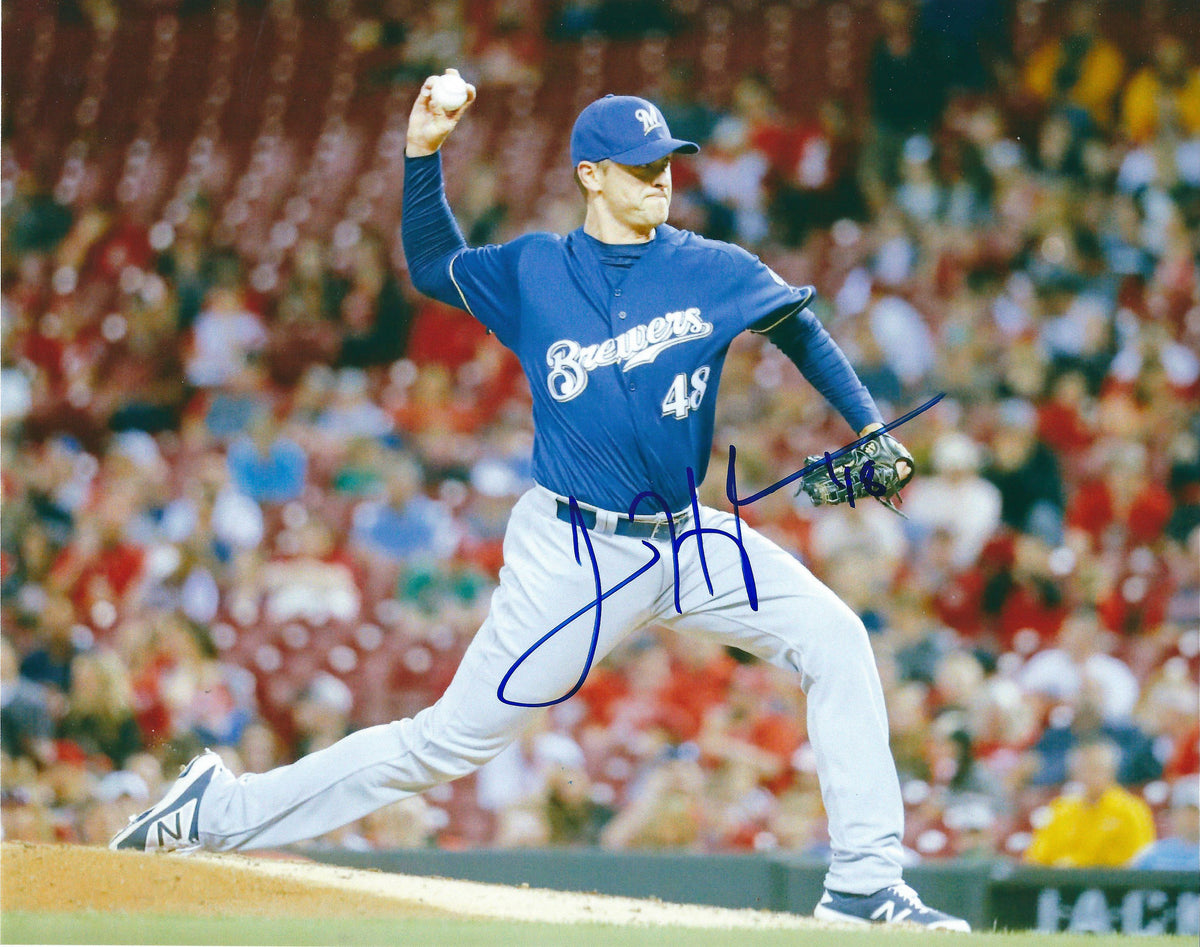 AUTOGRAPHED JARED HUGHES 8X10 Milwaukee Brewers Photo