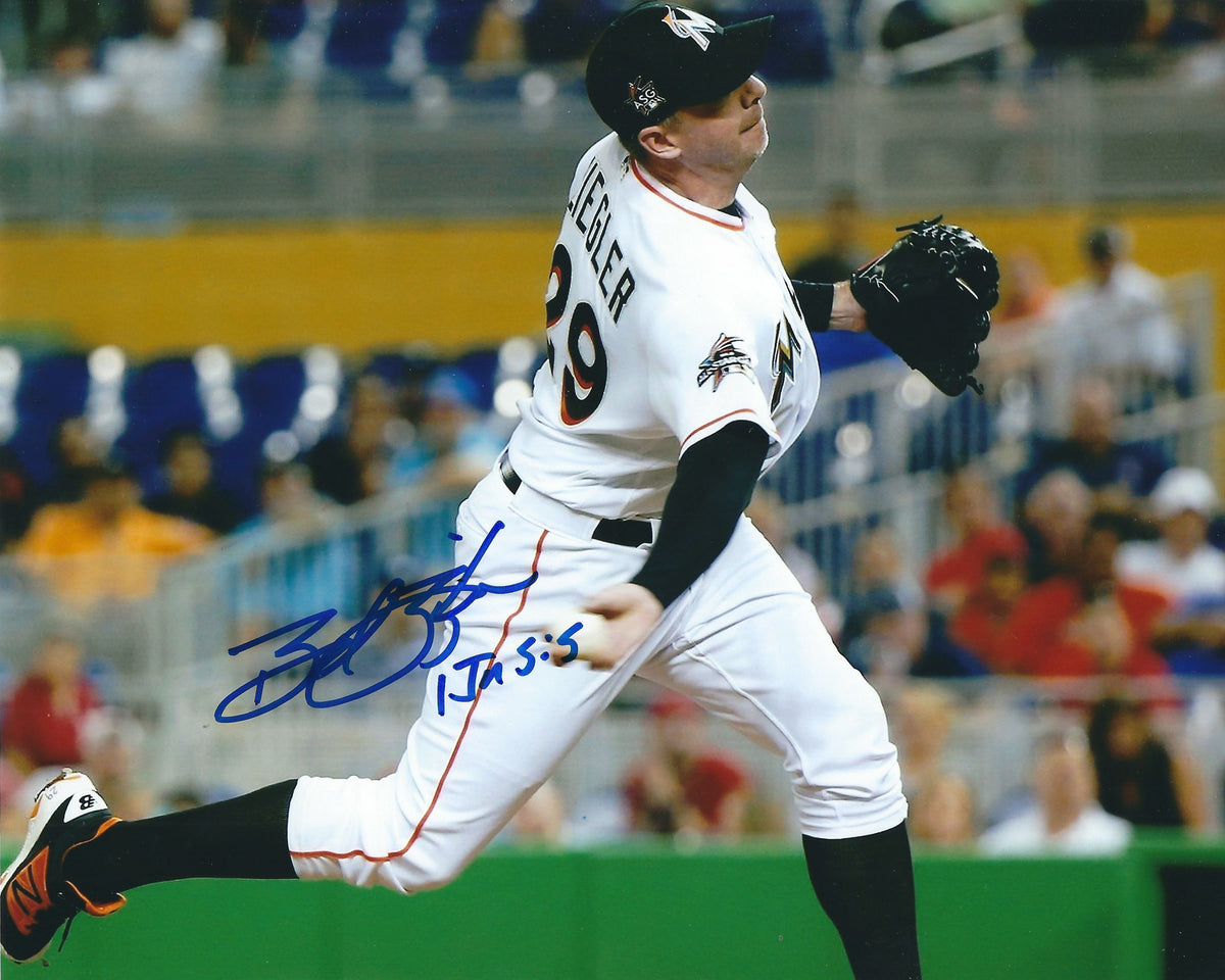 AUTOGRAPHED BRAD ZIEGLER 8X10 Miami Marlins Photo