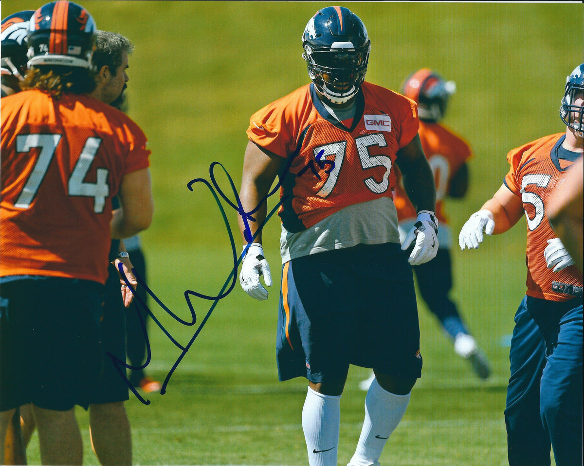 Autographed MENELIK WATSON  8X10 Denver Broncos Photo
