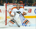 Autographed MICHAL NEUVIRTH 8X10 Philadelphia Flyers Photo
