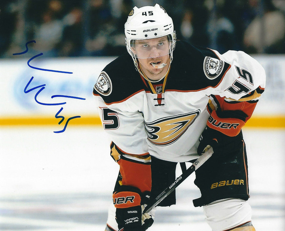 Autographed SAMI VATANEN 8X10 Anaheim Ducks Photo