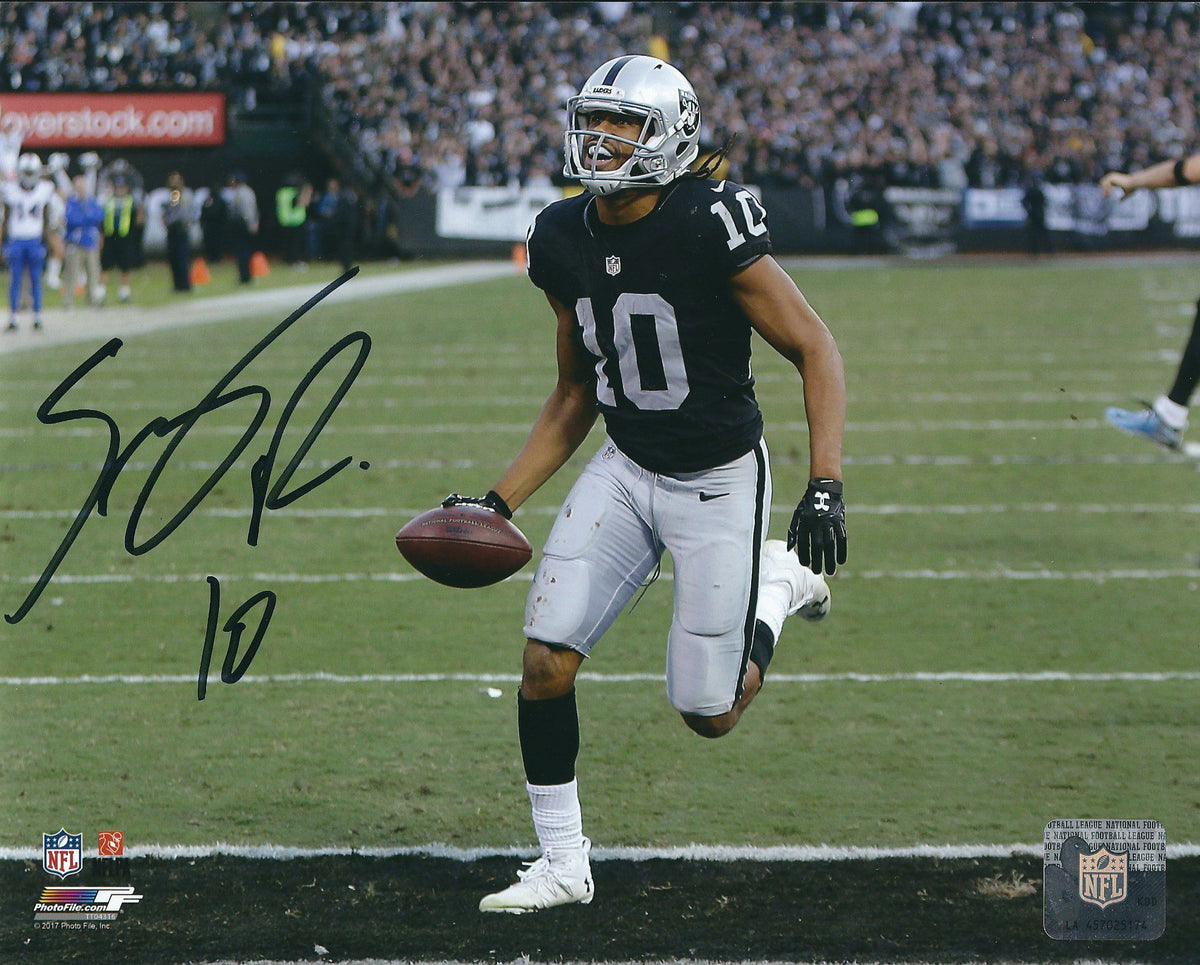Autographed SETH ROBERTS 8X10 Oakland Raiders photo