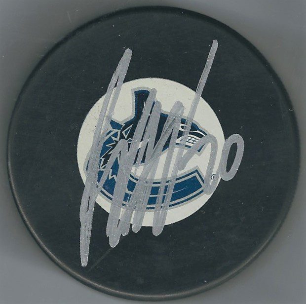 Autographed BRANDON SUTTER Vancouver Canucks Hockey Puck