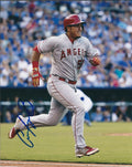 AUTOGRAPHED CARLOS PEREZ 8X10 Los Angeles Angels Photo