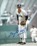 Autographed GAYLORD PERRY CLEVELAND INDIANS 8X10 photo