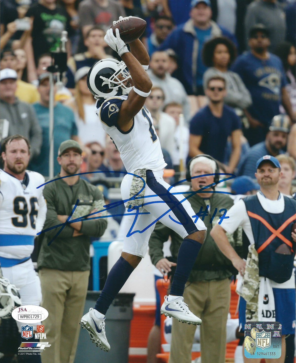 AUTOGRAPHED ROBERT WOODS 8x10 Los Angeles Rams Photo JSA