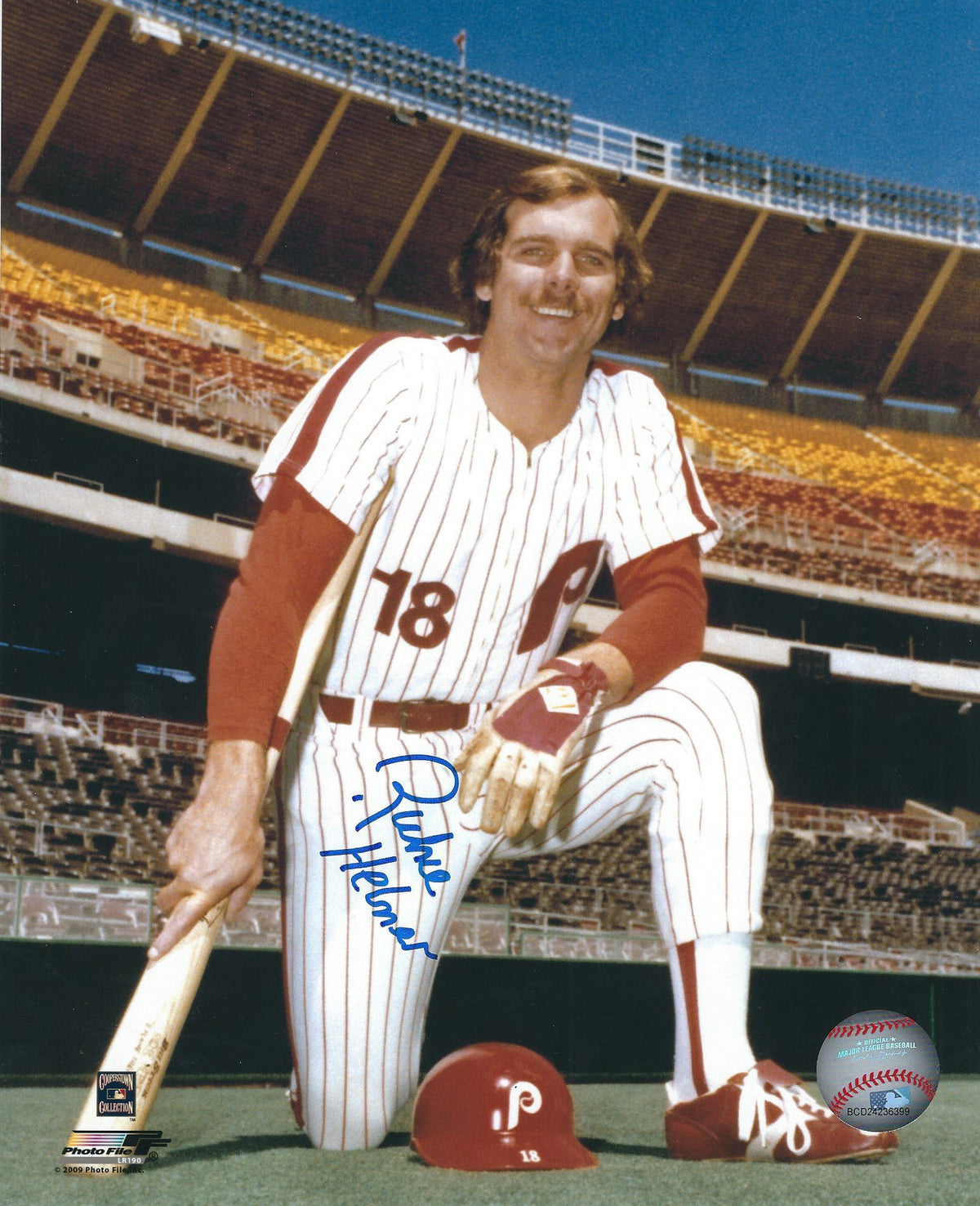 AUTOGRAPHED RICHIE HEBNER 8x10 Philadelphia Phillies Photo